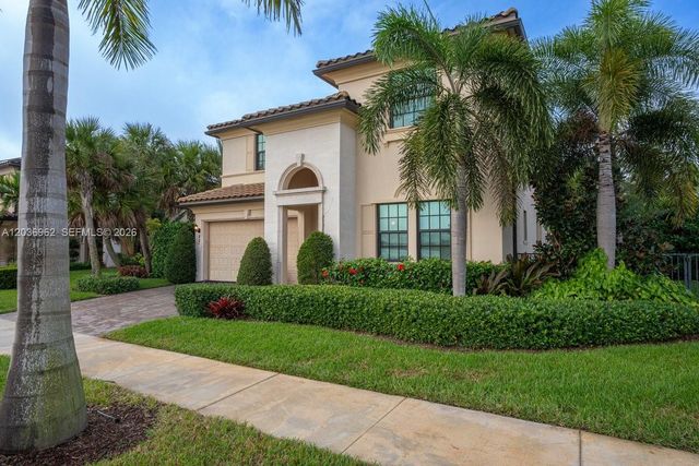 8725 Parkland Bay Drive, Parkland, FL 33076