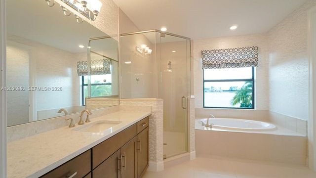 8725 Parkland Bay Drive, Parkland, FL 33076