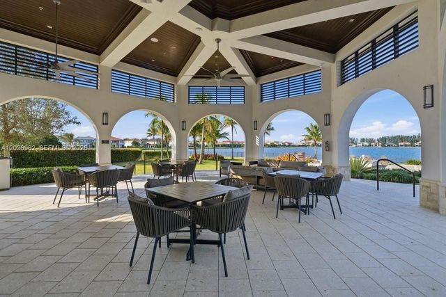 8725 Parkland Bay Drive, Parkland, FL 33076