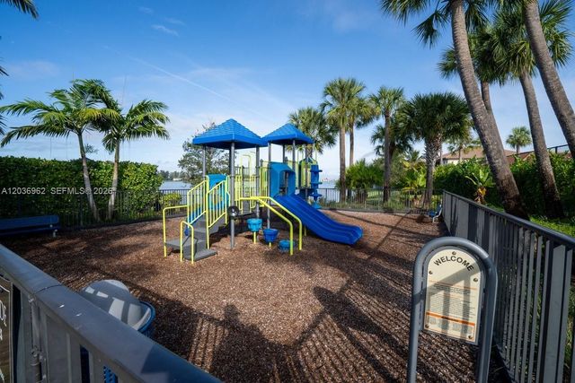 8725 Parkland Bay Drive, Parkland, FL 33076