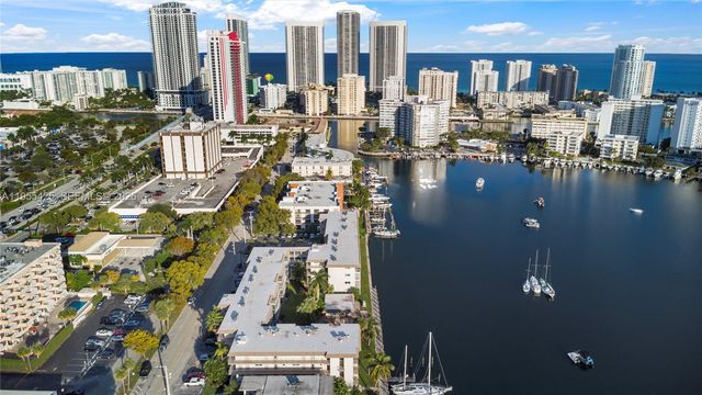 2200 Diana Dr 205, Hallandale Beach, FL 33009