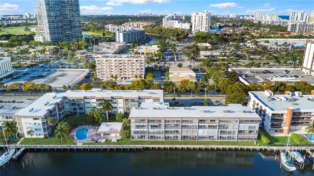 2200 Diana Dr 205, Hallandale Beach, FL 33009