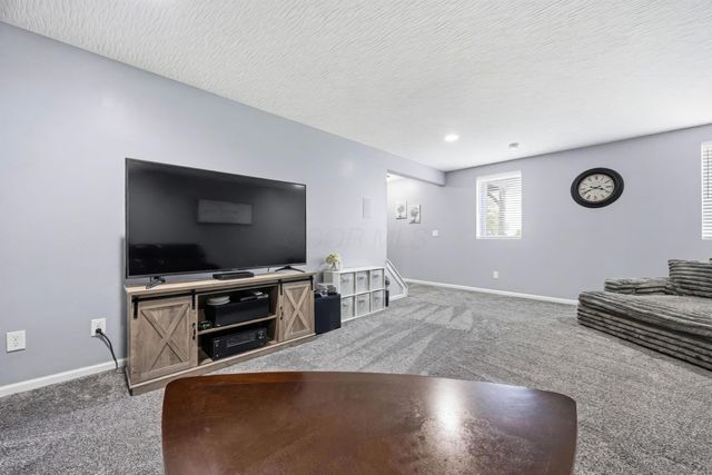 1926 Sulton Court, Grove City, OH 43123