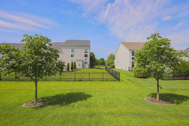 1926 Sulton Court, Grove City, OH 43123