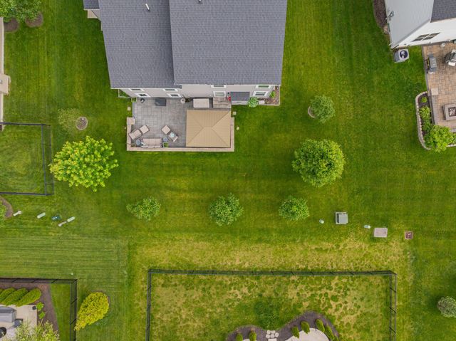 1926 Sulton Court, Grove City, OH 43123