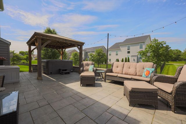 1926 Sulton Court, Grove City, OH 43123