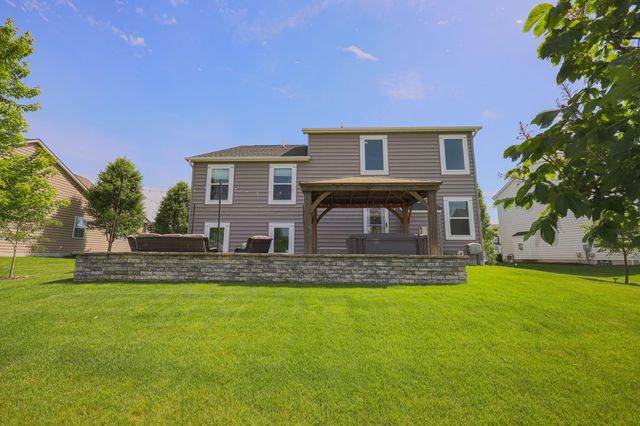 1926 Sulton Court, Grove City, OH 43123