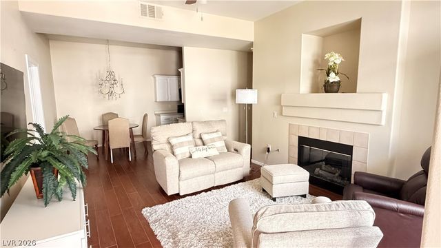 700 Carnegie Street 812, Henderson, NV 89052