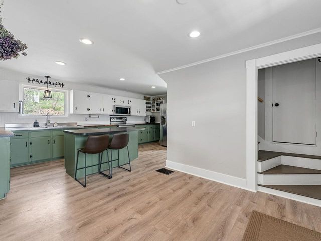 89 Richardson Road, Barre Town, VT 05641