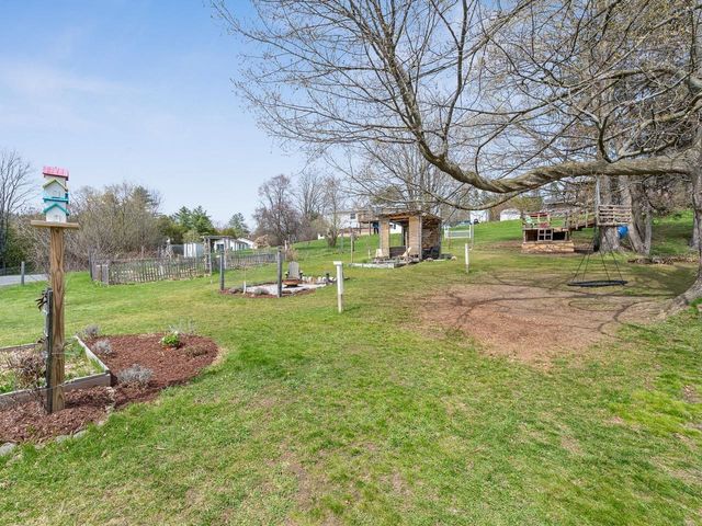 89 Richardson Road, Barre Town, VT 05641
