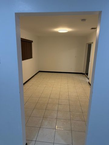 429 NW 15th Avenue, Fort Lauderdale, FL 33311