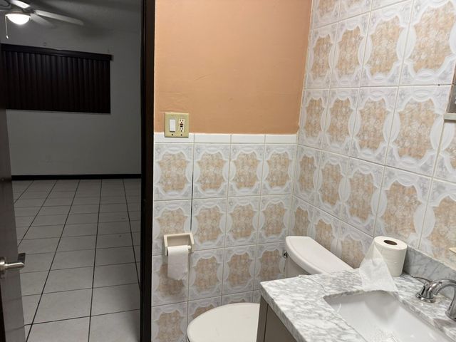 429 NW 15th Avenue, Fort Lauderdale, FL 33311