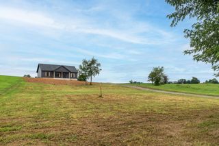 197 North Old Military Rd, Summertown, TN 38483