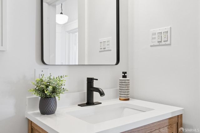 241 Lily Street A, San Francisco, CA 94102