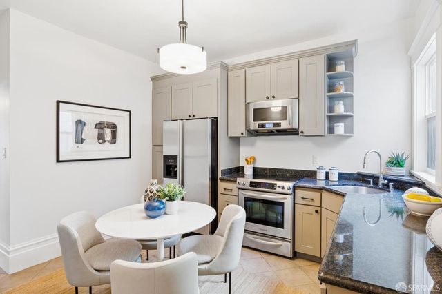 241 Lily Street A, San Francisco, CA 94102