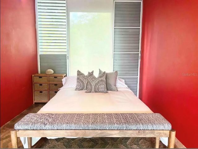 299 BRAVOS DE BOSTON, Vieques, PR 00765