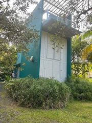 299 BRAVOS DE BOSTON, Vieques, PR 00765