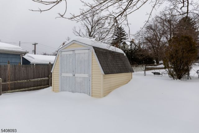 12 Rockaway Ave, Rockaway Boro, NJ 07866