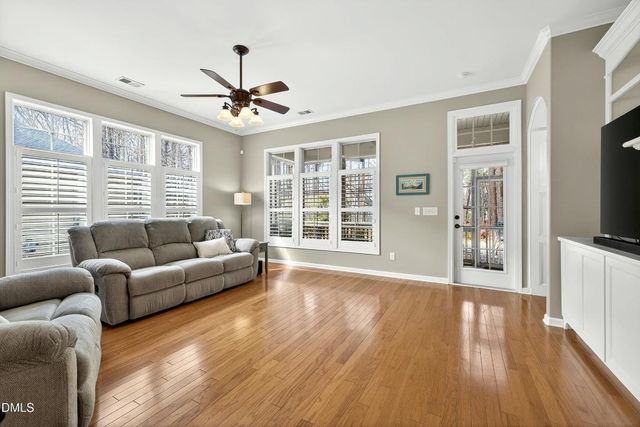 6117 Leesburg Lane, Raleigh, NC 27617