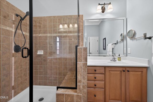 6117 Leesburg Lane, Raleigh, NC 27617