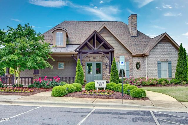 6117 Leesburg Lane, Raleigh, NC 27617