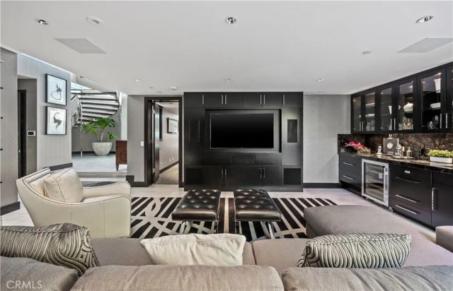 711 Gull, Laguna Beach, CA 92651