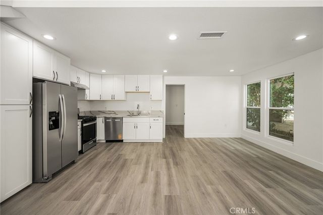 4981 Pearce A, Huntington Beach, CA 92649