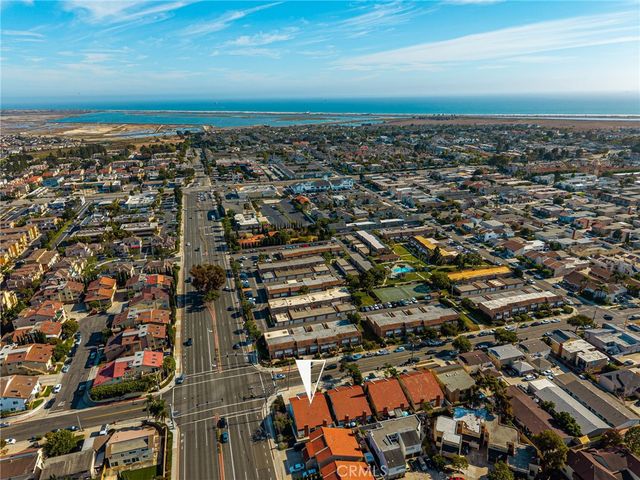 4981 Pearce A, Huntington Beach, CA 92649