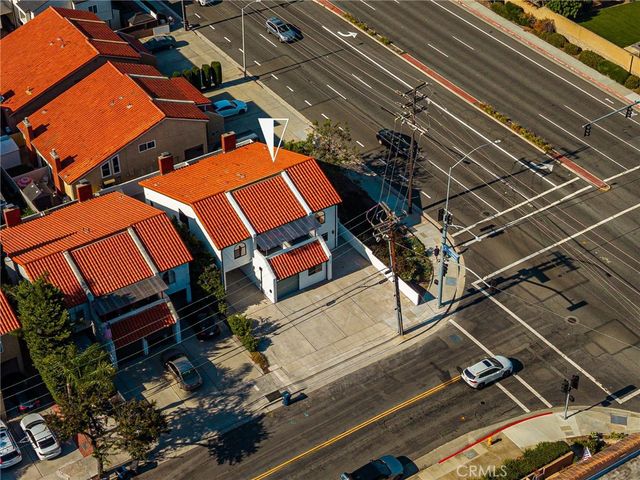 4981 Pearce A, Huntington Beach, CA 92649