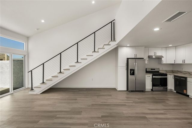 4981 Pearce A, Huntington Beach, CA 92649