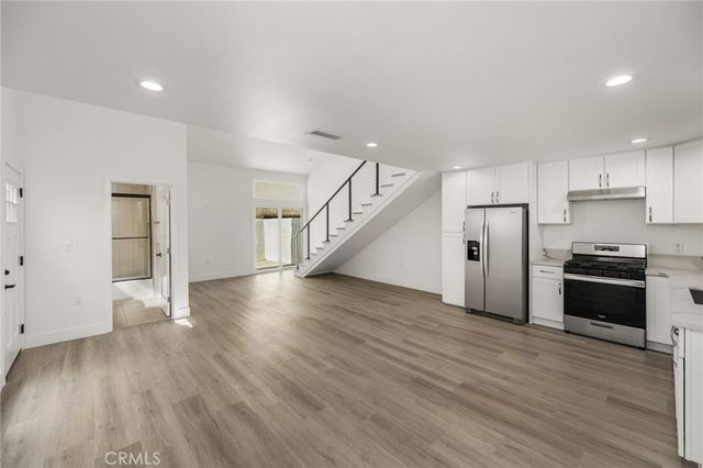 4981 Pearce A, Huntington Beach, CA 92649