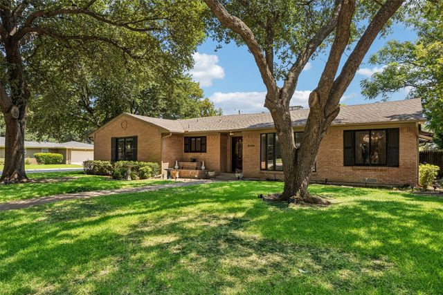 3566 Princess Lane, Dallas, TX 75229