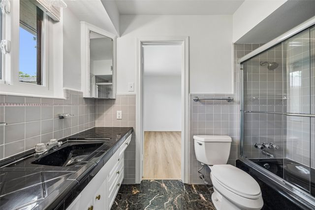 3566 Princess Lane, Dallas, TX 75229
