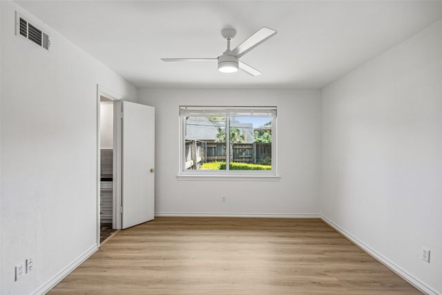 3566 Princess Lane, Dallas, TX 75229
