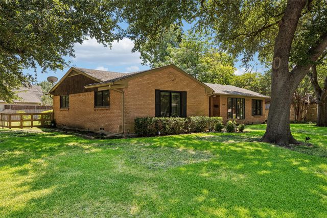 3566 Princess Lane, Dallas, TX 75229