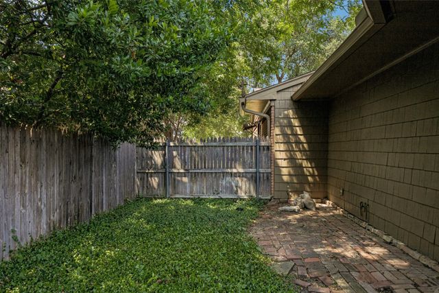 3566 Princess Lane, Dallas, TX 75229