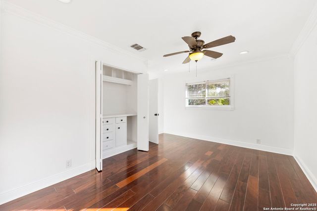 242 Yosemite, San Antonio, TX 78232