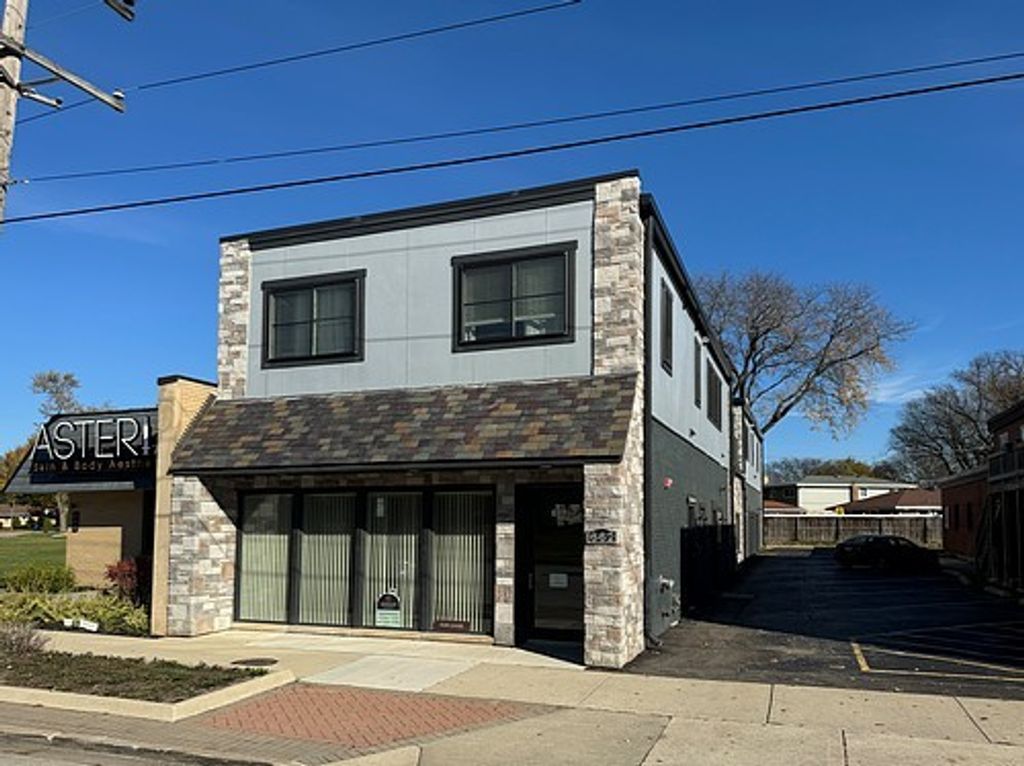 662 E Northwest Highway 1B-1C, Mount Prospect, IL 60056