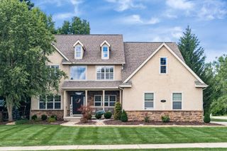 7490 Harness Way, Delaware, OH 43015