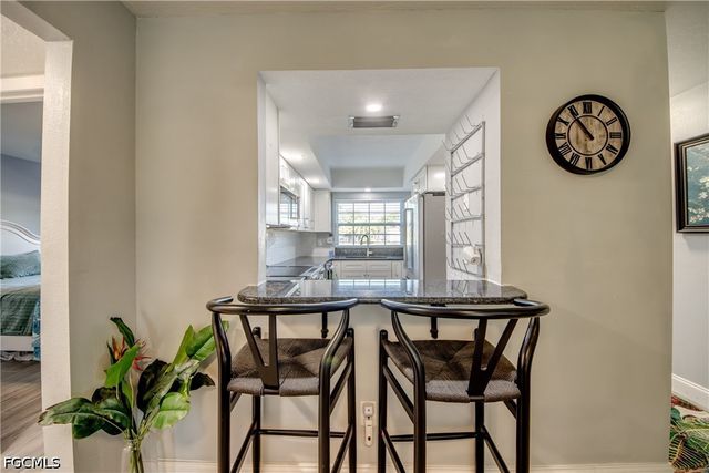 7050 Nantucket CIR 1, North Fort Myers, FL 33917