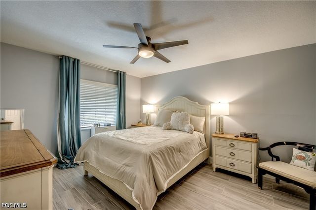 7050 Nantucket CIR 1, North Fort Myers, FL 33917