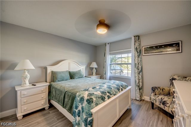 7050 Nantucket CIR 1, North Fort Myers, FL 33917