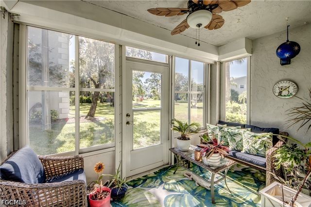 7050 Nantucket CIR 1, North Fort Myers, FL 33917