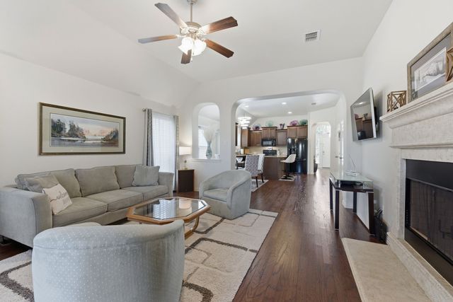 1001 Albany Drive, Fort Worth, TX 76131