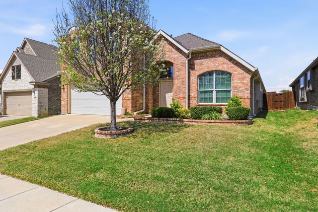 1001 Albany Drive, Fort Worth, TX 76131