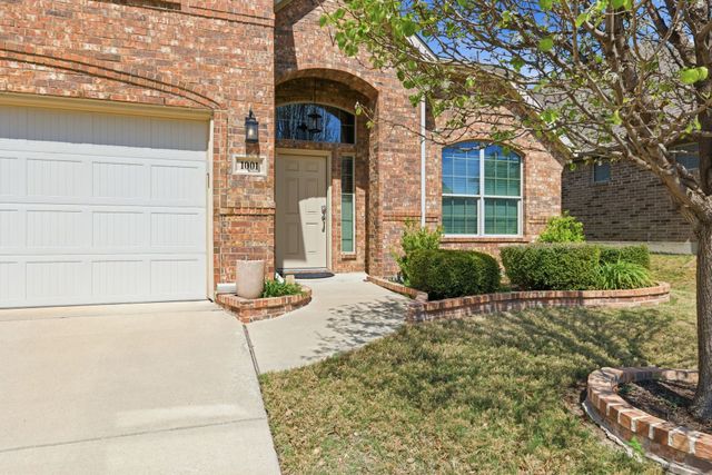 1001 Albany Drive, Fort Worth, TX 76131