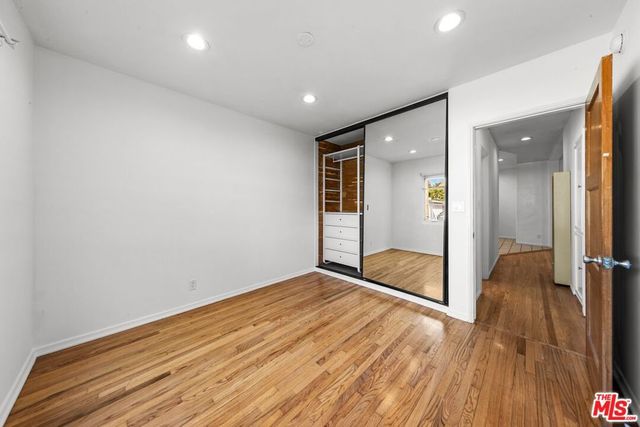 2010 Virginia Avenue B, Santa Monica, CA 90404