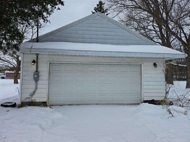 11396 N Saginaw Road, Clio, MI 48420