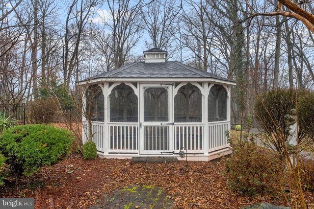 15300 BLUE WILLOW LN, Accokeek, MD 20607