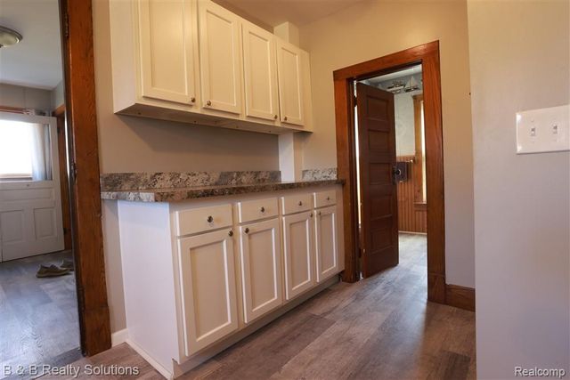 4131 Pleasant Street, North Branch, MI 48461